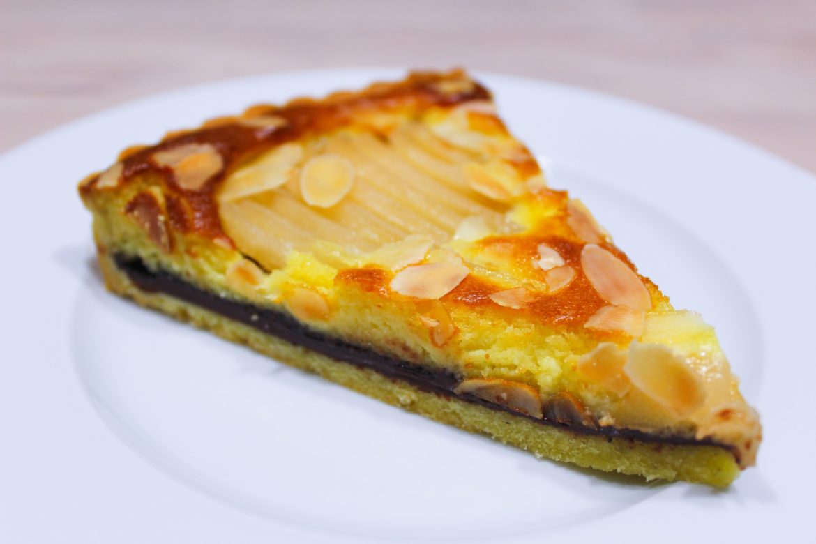 TARTE POIRE AMANDE CHOCOLAT